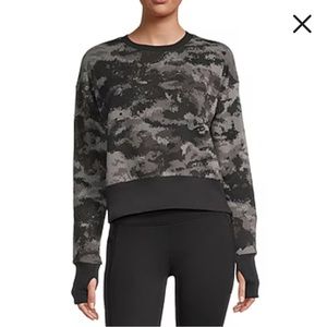NWT XERSION Fleece Sweatshirt